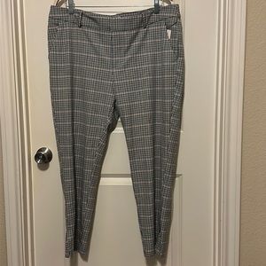 a new day skinny plaid trouser. Small slit at ankle NWT. Size 18